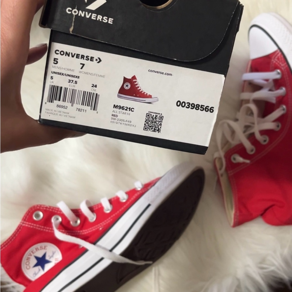 Converse Chuck Taylor All Star High-Top Sneaker - Red
